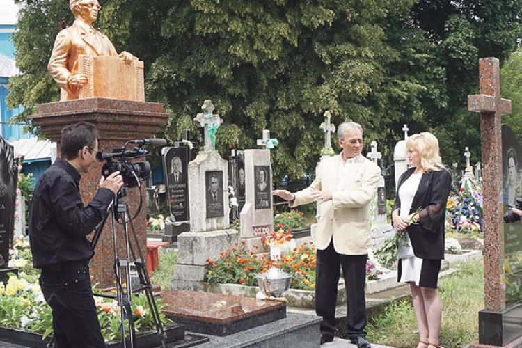 Дякую людям за пам’ять про батька!