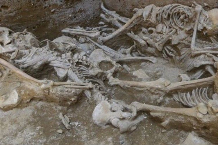 У Перу знайшли скелети чоловіків, принесених у жертву близько 1000 років тому (фото)