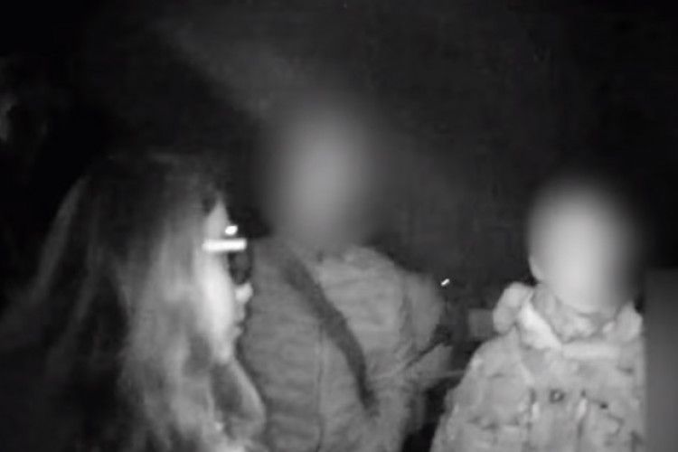 Патрульні Луцька, на вул. Рівненській врятували молоду матір від самогубства (відео)