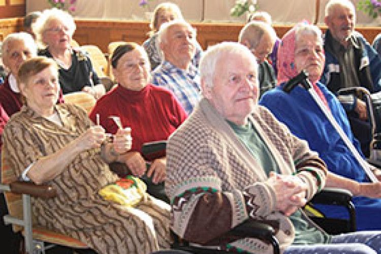 ЩОБ РАНИ ВЕТЕРАНІВ МЕНШЕ БОЛІЛИ