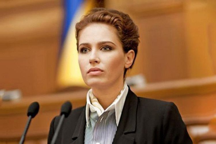 Машина з Іриною Бережною врізалася у стовп