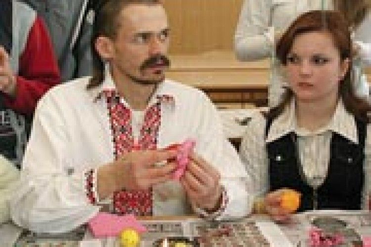 ВЕЛИКОДНІ ДІЙСТВА: напиши свою писанку!