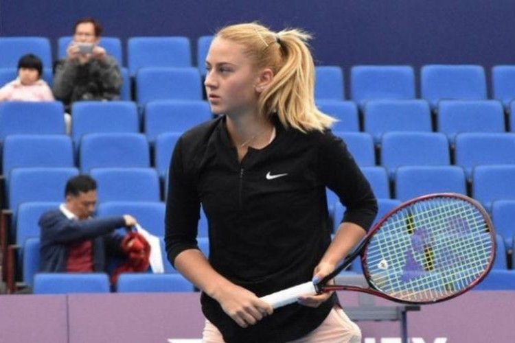 15-річна Марта Костюк подолала перше коло тенісного турніру в Штутгарті