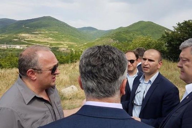 Порошенко прибув на лінію окупації Росією Південної Осетії