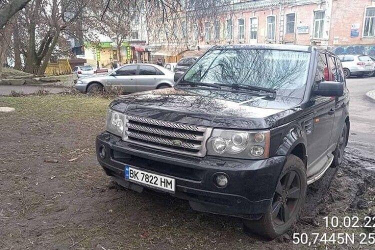 У Луцьку показали чергового автохама (Фото)