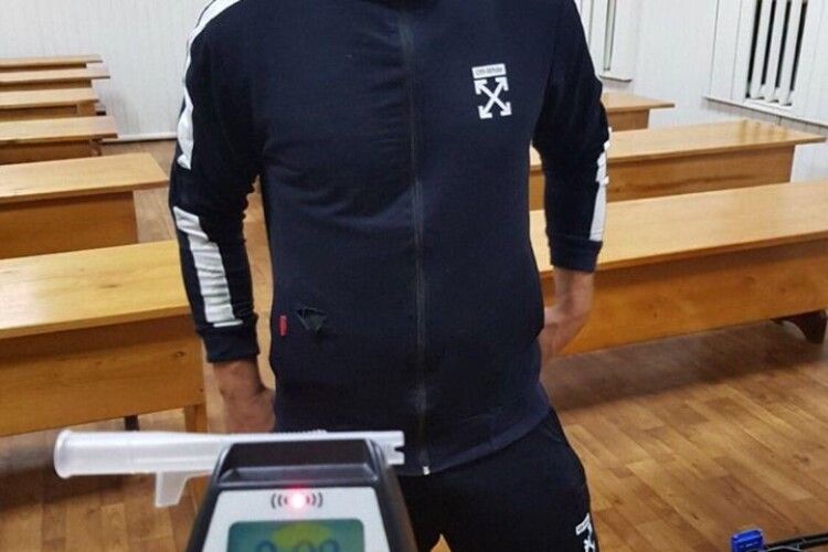 Недоброчесні водії намагалися підкупити рівненських патрульних