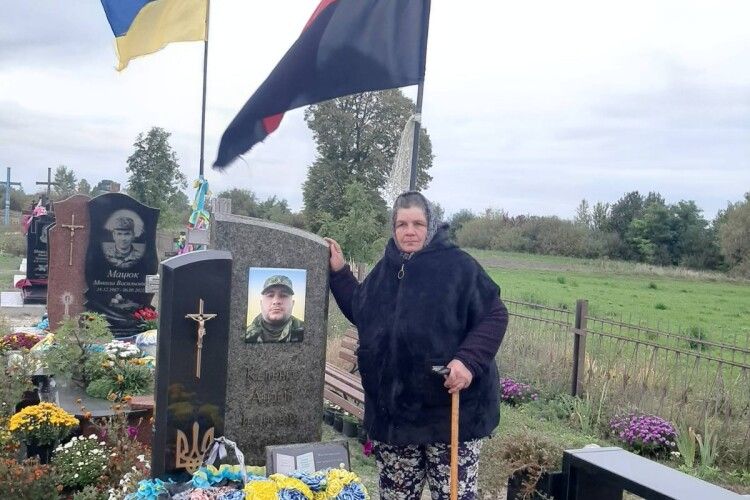 Три сини волинянки Світлани Кепенко з перших днів повномасштабної війни стали на захист України