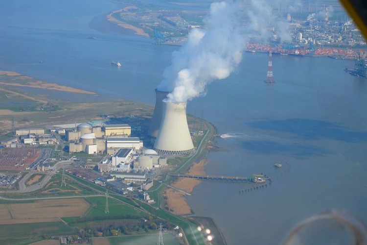 У Бельгії екстрено зупинили реактор АЕС