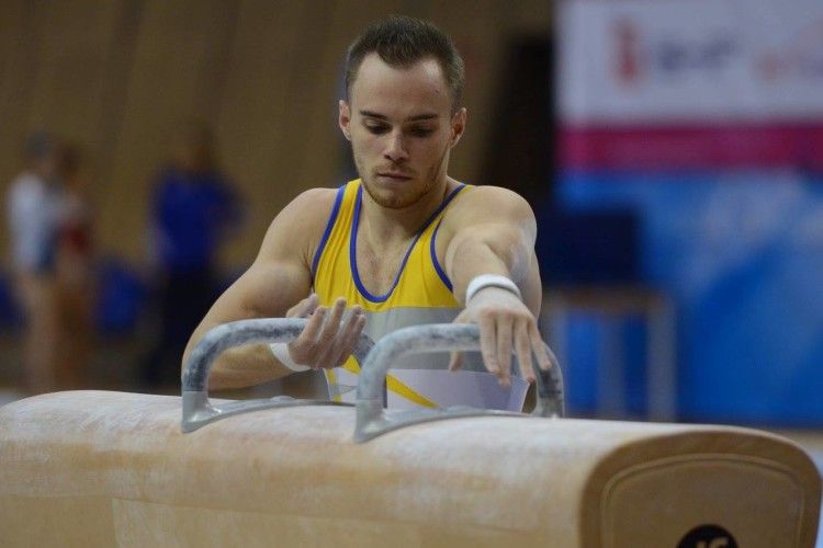 Український гімнаст Верняєв виграв «золото» і «срібло» світового чемпіонату