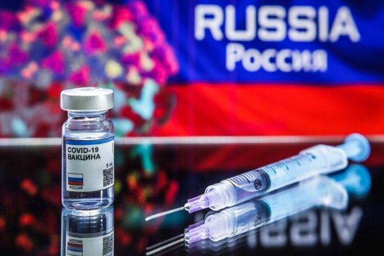 Щеплених російською вакциною «Спутник V» до США не пускатимуть
