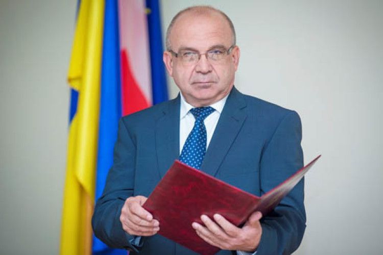 Володимир ГУНЧИК: «Маємо усвідомити важливість конституційних постулатів, а через призму їх виконання – цінність самої держави»