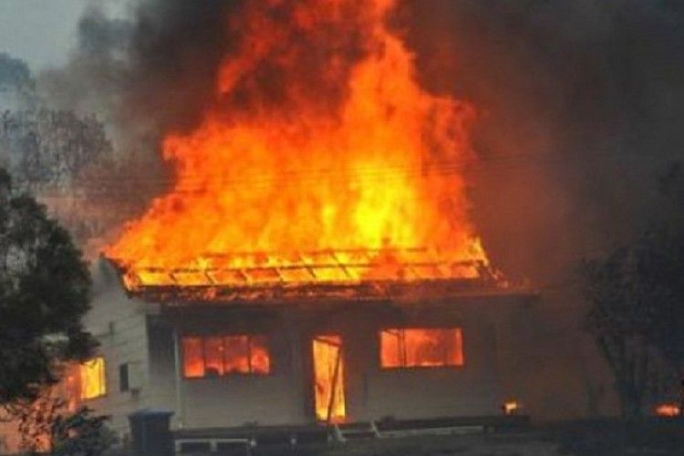 У Старому Чорторийську через блискавку згорів будинок 