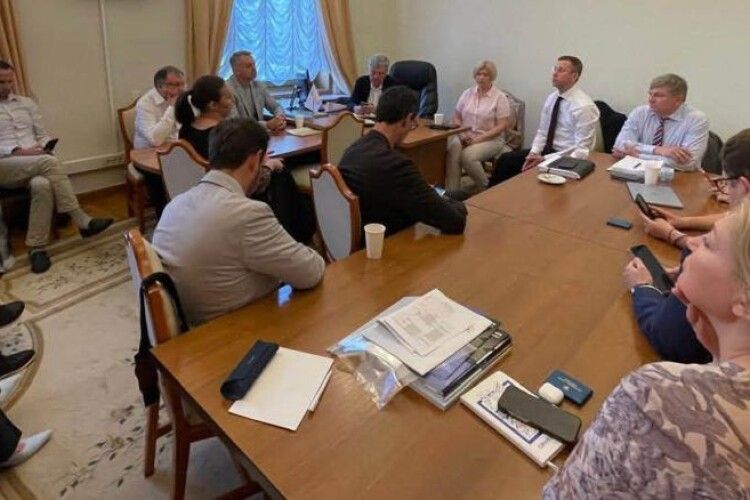 «Європейська Солідарність» закликала Корецького повернути Федорова в уряд