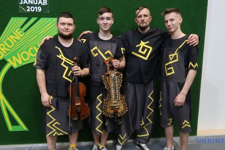 «Ми співаємо пісні, яким 300-500 років»: Joryi Kłoc, український фолк-рок гурт