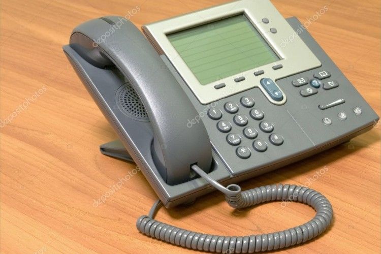 Укртелеком міняє стаціонарні телефони на мобільні