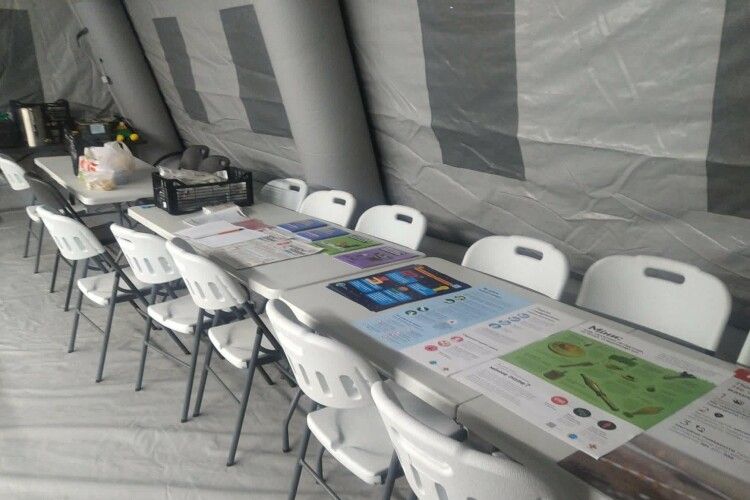 Зігрітися та зарядити гаджети: у громаді на Волині діють 10 «Пунктів незламності»