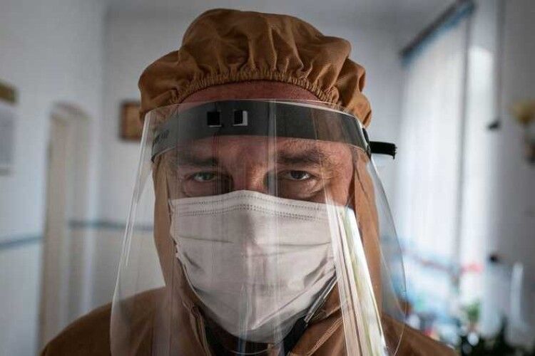 У МОЗ відповіли, коли в Україні буде спад захворюваності на COVID-19