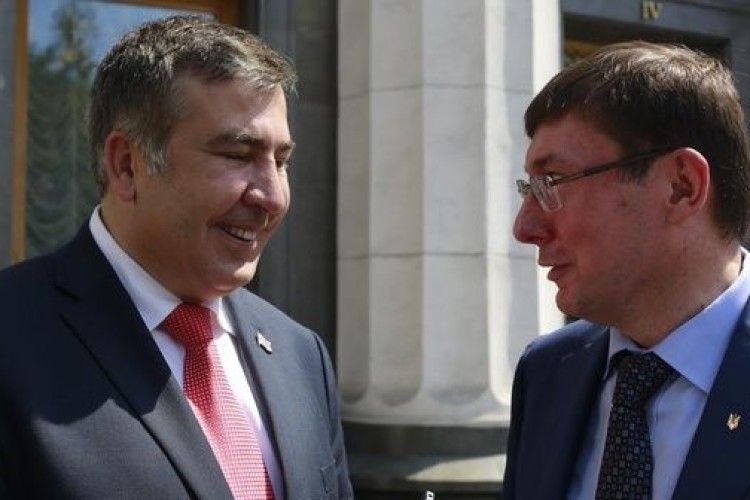 Що снилося Луценку? Прийде – не прийде? Що снилося Саакашвілі? Якщо йти, то одразу з кружкою і ложкою?.. (Відео)