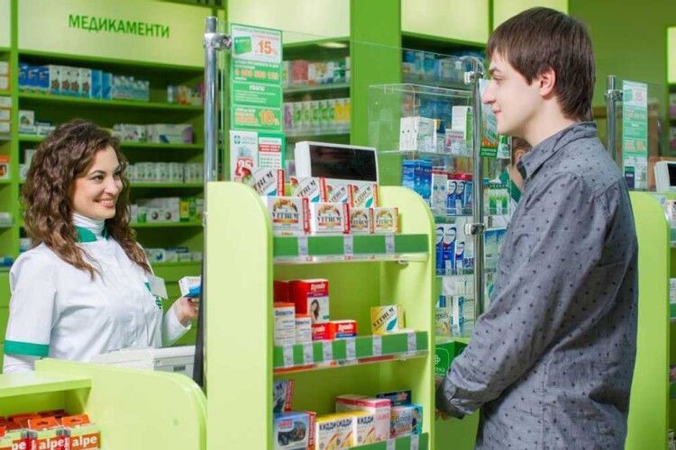 В аптеках можуть працювати студенти-медики: що ще нового в доступі до ліків в Україні