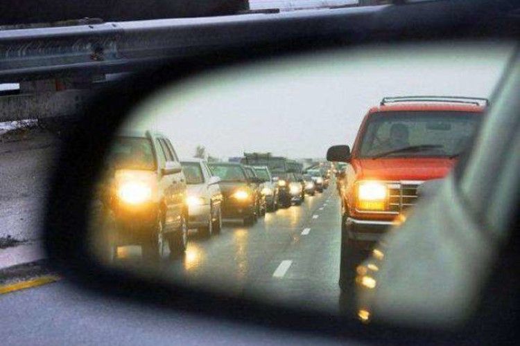 Волинські водії, а ви увімкнули фари?