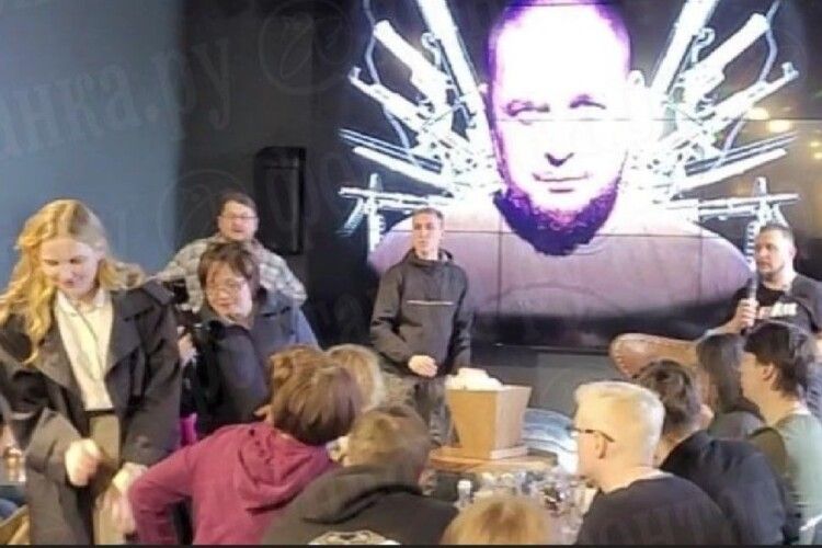 Вбивство Владлена Татарського: на росії заявили про затримання 26-річної дівчини