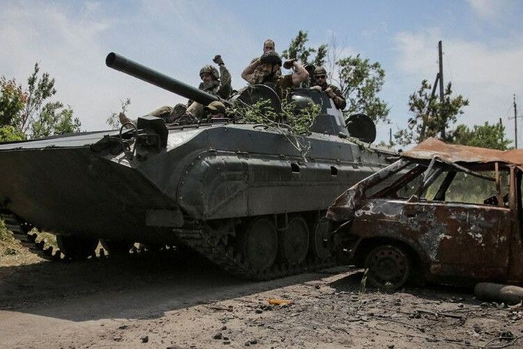 Естонська розвідка повідомила, скільки західної техніки Україна втратила в боях 