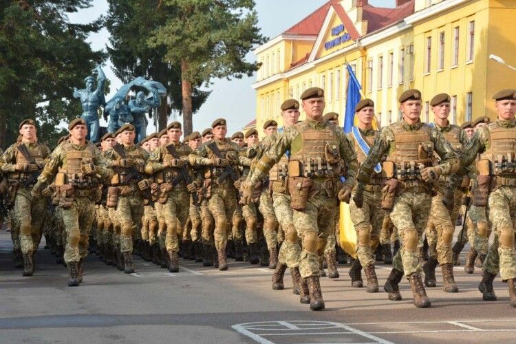 З січня 2025 року стартувала вступна кампанія до провідних військових навчальних закладів України