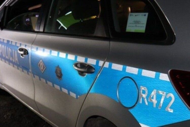 У Польщі п'яний українець украв BMW і протаранив ним авто поліції