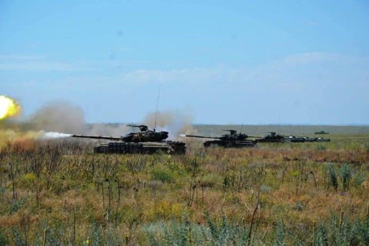 «Висадка ворожого десанту» на узбережжя Азовського моря провалилася – противника «знищено» 