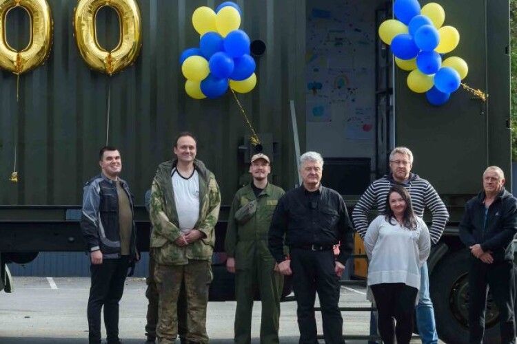 Вже користуються 60 тисяч військових: Порошенко розповів про результати унікального проєкту для ЗСУ