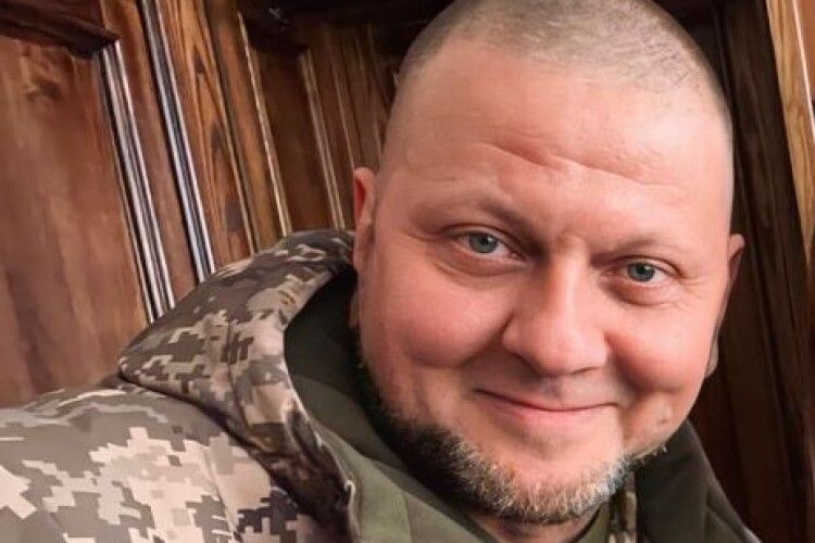 «Генерал наших надій»: новий епізод «Книги-мандрівки» присвячено Залужному (Відео)