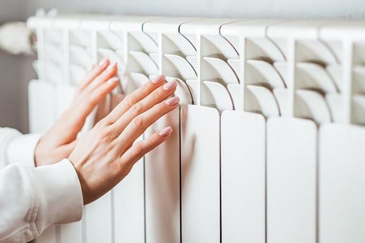 У Луцьку через похолодання відновили опалення у дитсадках та медзакладах