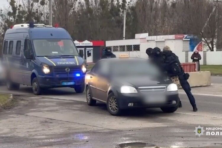 Волинянин зі спільниками «на зоні» організували наркобізнес (Відео)