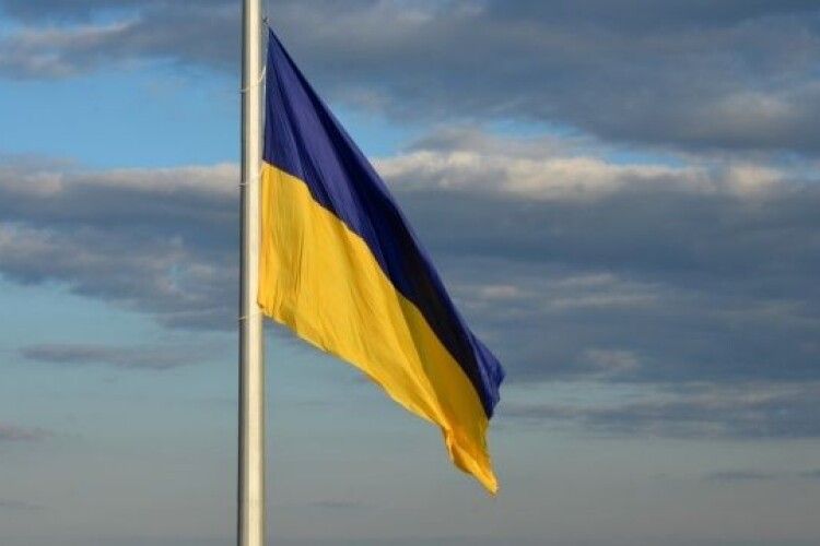 У Луцьку на День Незалежності встановлять 50-метровий прапор