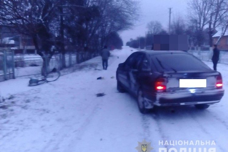 П'яний водій на Рівненщині збив бабусю 