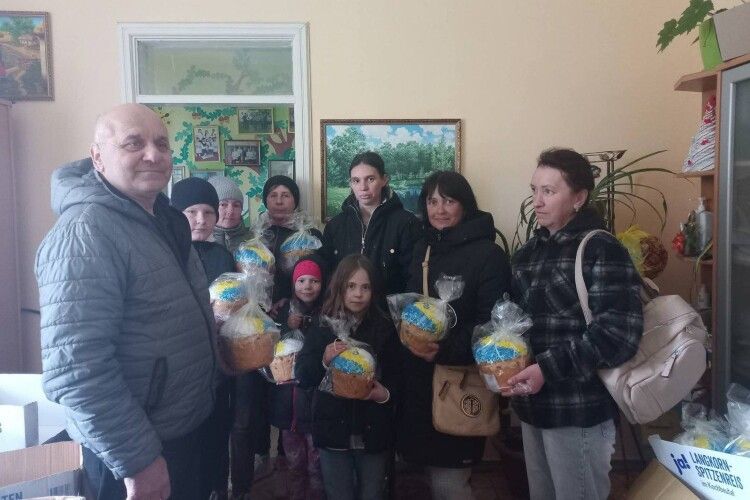 У громаді на Волині подарували великодню радість родинам ВПО