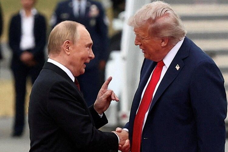 путін знову всіх переграв: США скасували санкції щодо російської нафти