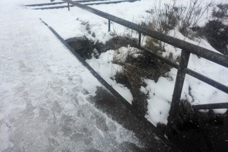 Лучани просять владу відремонтувати небезпечні мости (Відео)