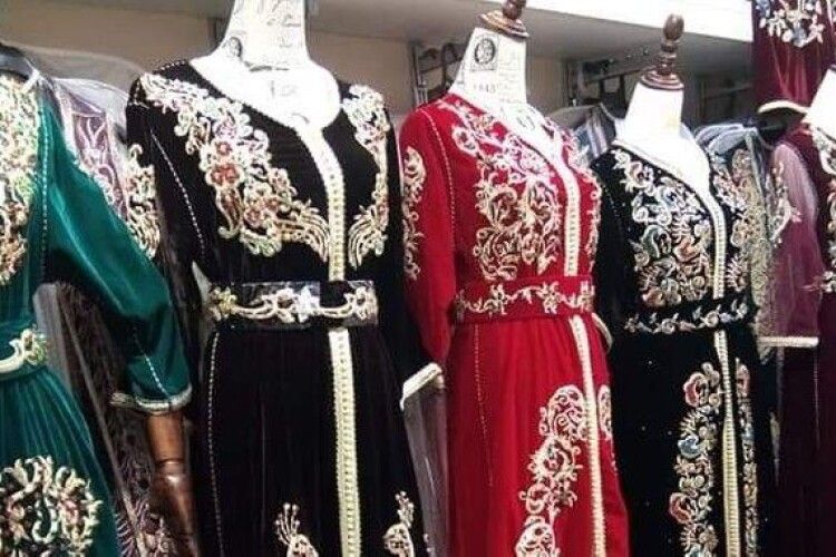 Таліби наказали власникам магазинів обезголовити манекени