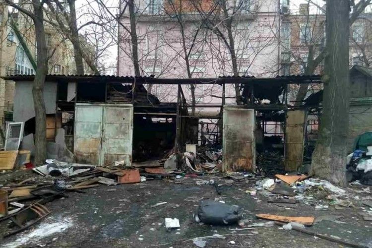 У Києві двоє людей згоріли заживо