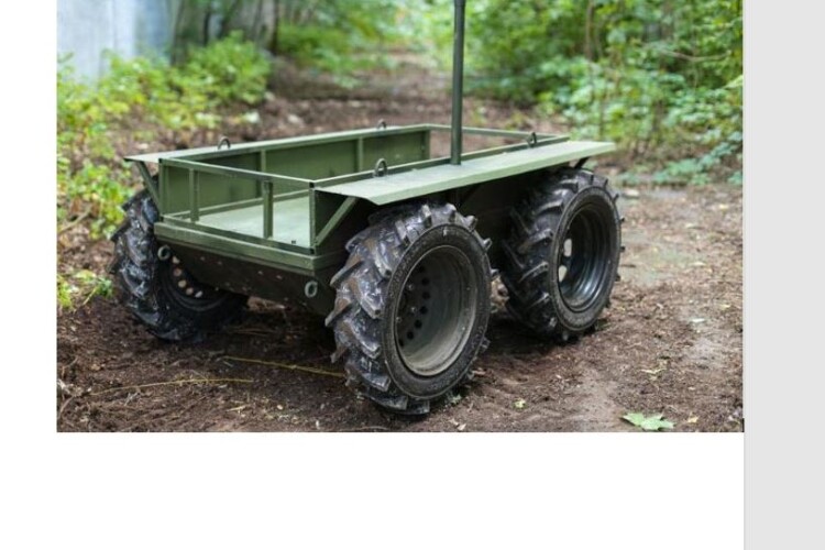 У громаді на Волині передали на фронт для свого земляка унікального робота