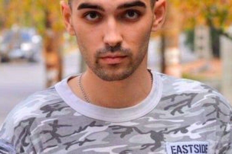 Росіяни викрали 23-річного хлопця, який стояв біля магазину