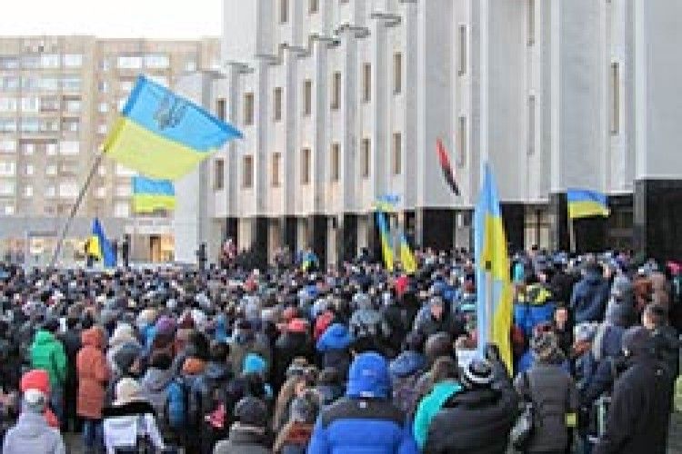 У ПРИЙМАЛЬНІ ГОЛОВИ ОДА ПОРЯДКУВАЛИ «ДРУЗІ» КЛІМЧУКА