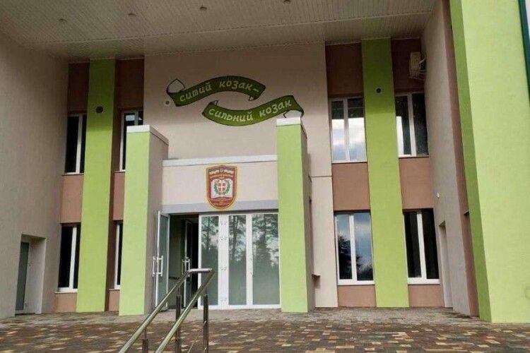 Крали на харчах і ховали ухилянтів: у військовому ліцеї на Волині відбулися обшуки