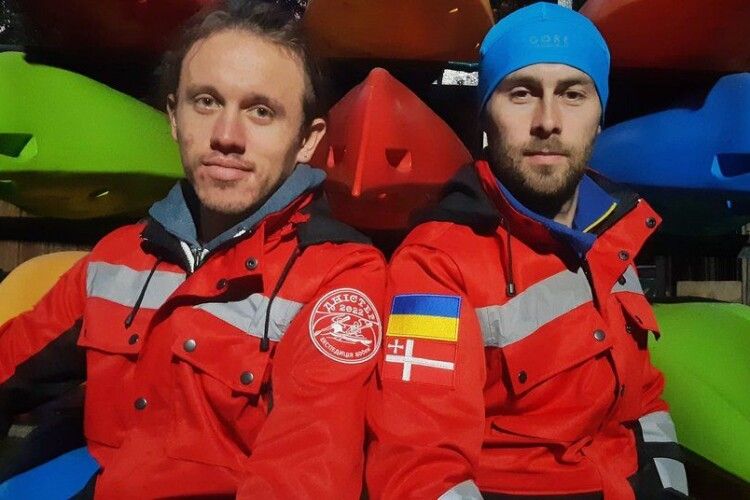 Двоє лучан вирушили в експедицію Україною на честь загиблого військового