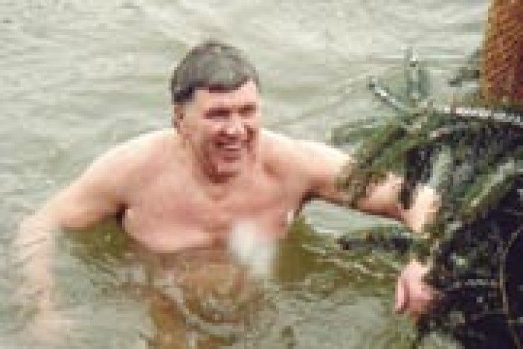 «ВИХОДИШ ІЗ ОПОЛОНКИ — СВІТ ОБНЯТИ ХОЧЕТЬСЯ»