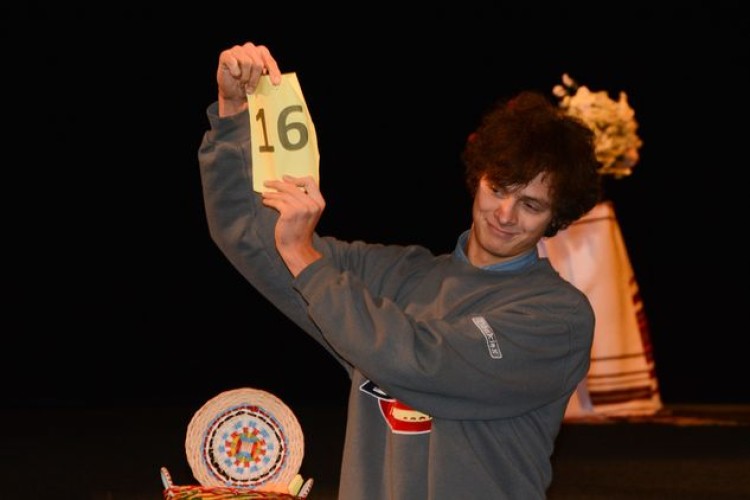  ХХІ Всеукраїнський конкурс професійних читців імені Лесі Українки розпочали цікавими презентаціями