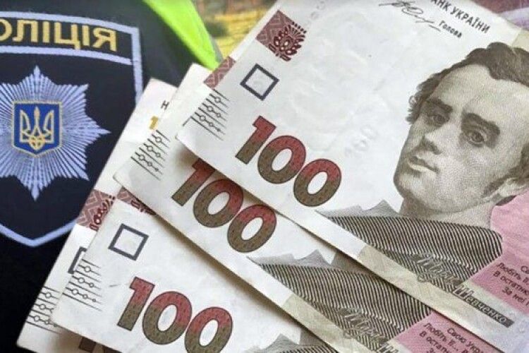 На Волині нетверезий скутерист намагався відкупитися від поліції 4000 гривнями