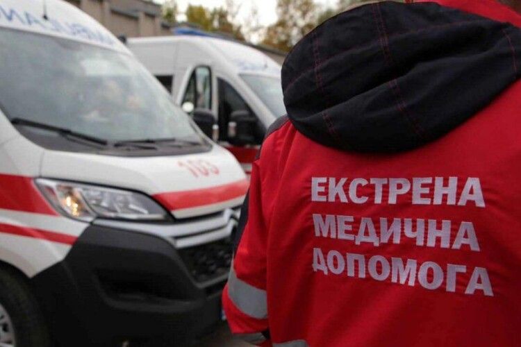 На Волині медики «швидкої» успішно реанімували двох чоловіків