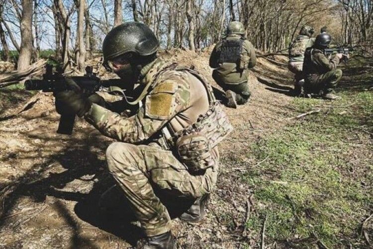 Окупанти відійшли із деяких позиції на Донецькому напрямку, - Сили оборони